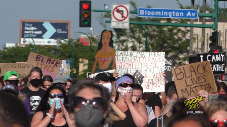 Thousands march down Lake St in Minneapolis for Breonna Taylor