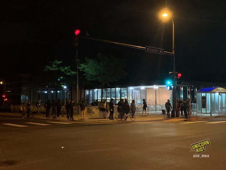 small crowd gathers outside of the 5th precinct for second night in a row