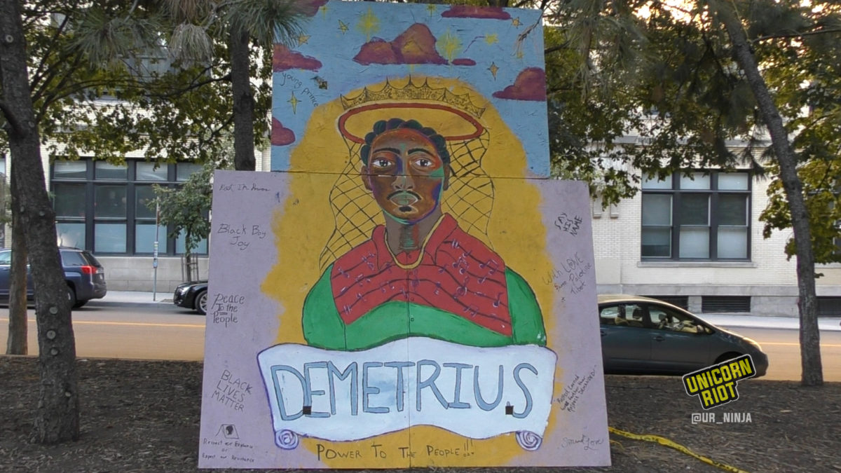 Mural depicting Demetrius Hill