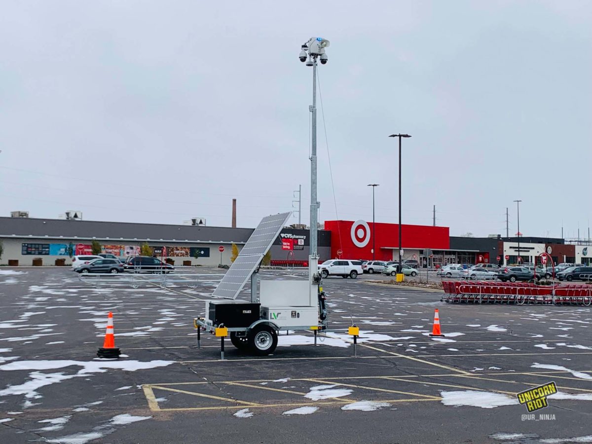 A private mobile surveillance command post by Liveview Technologies monitoring the East Lake street Target parking lot that was looted in 2020 / Photo by Marjaan Sirdar 